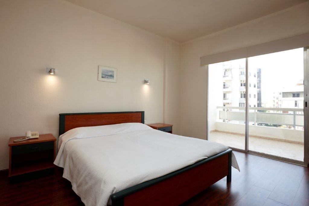 Zoukotel Hotel Jounieh Camera foto